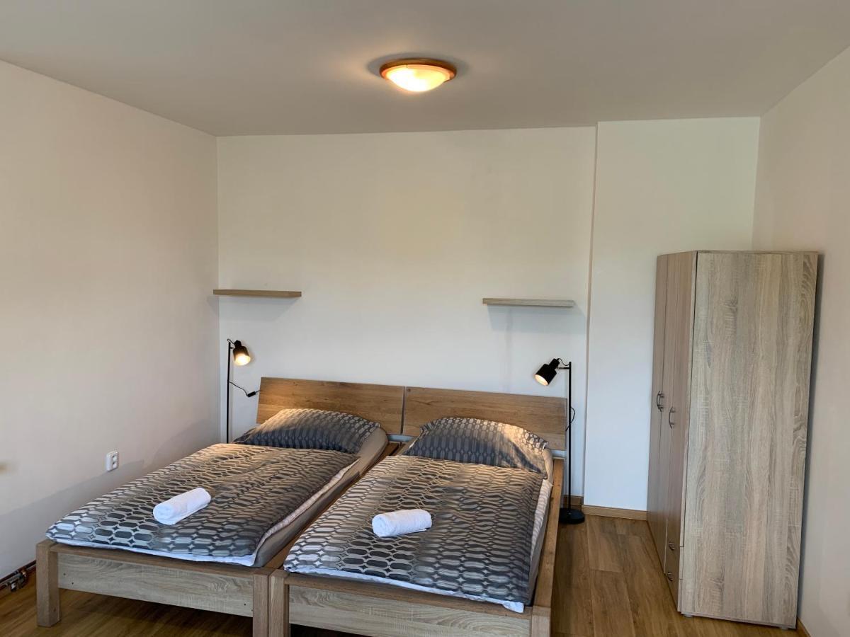 Apartmany Bolevec Plzen Pro Rodiny S Detmi A Zviratky Exterior foto